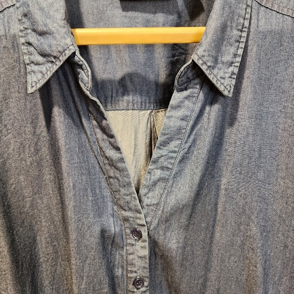 New York and Company Denim Chambray Button Front Roll up Sleeves Shirt D… - Picture 10 of 14